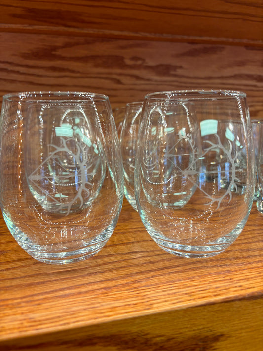 PullBack Wine Glasses